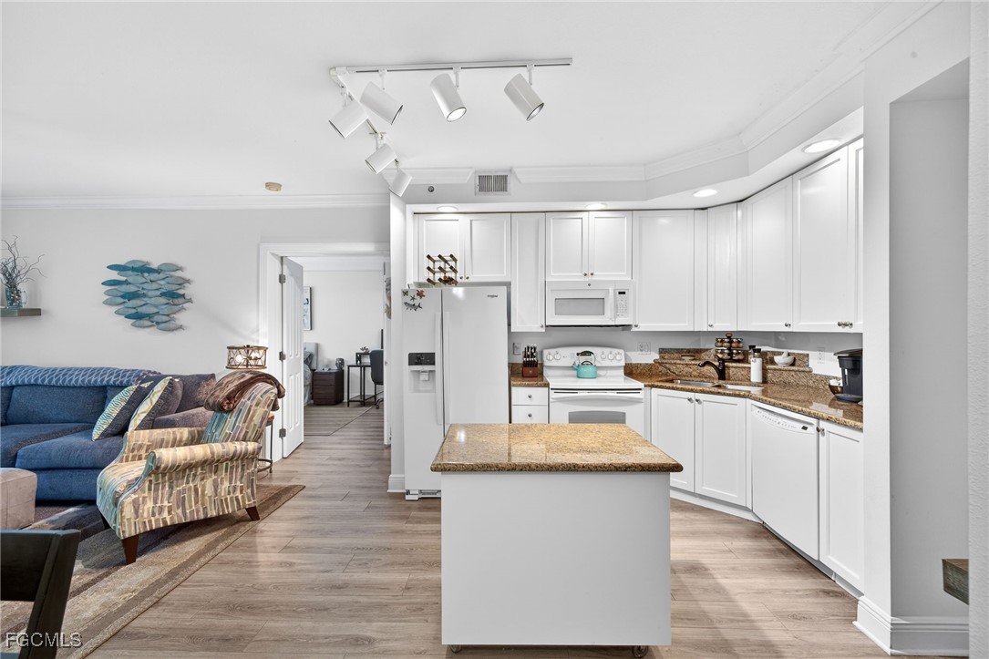 2825 Palm Beach Boulevard, Apt 317