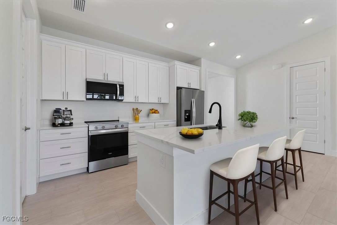 3020 SW 10th Place