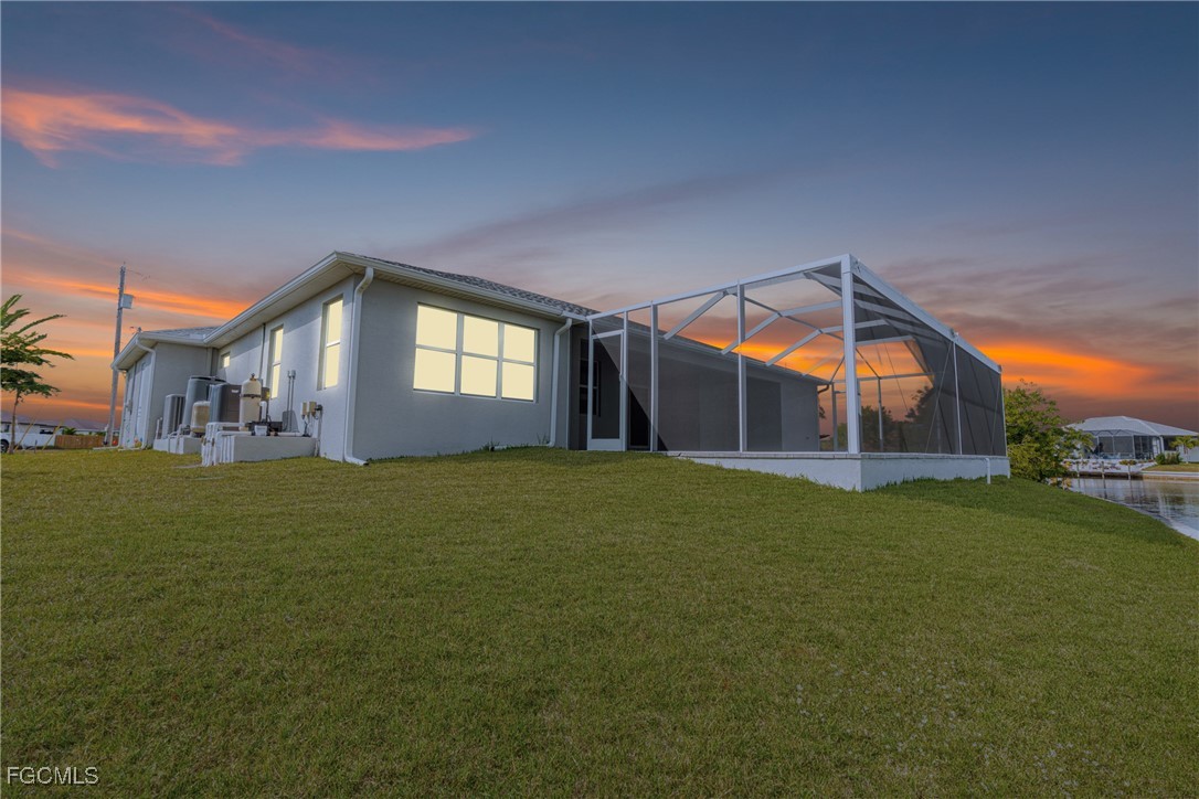913 NW 33rd Place