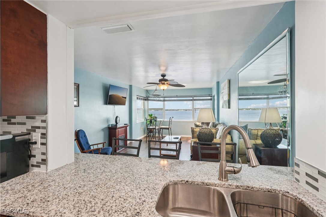 1900 Clifford Street, Apt 701A