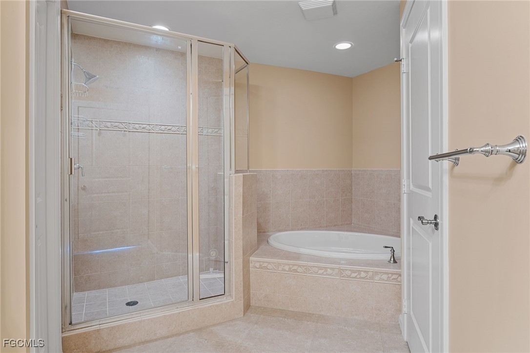 5793 Cape Harbour Drive, Apt 615