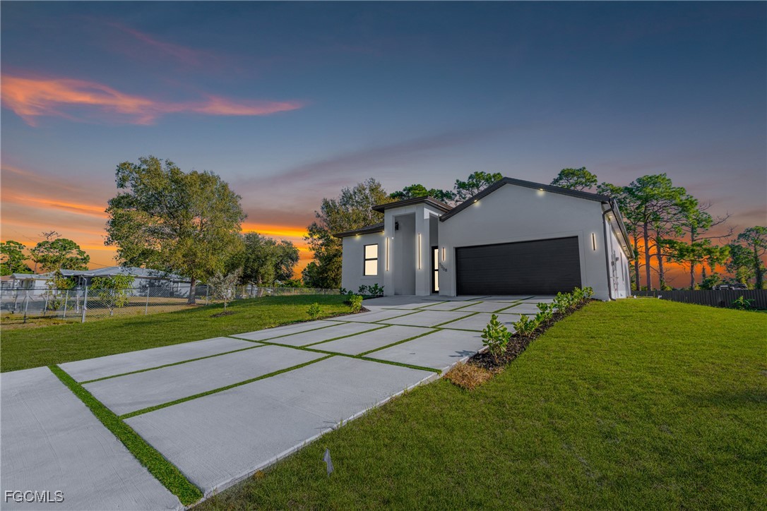 5008 N Obispo Circle