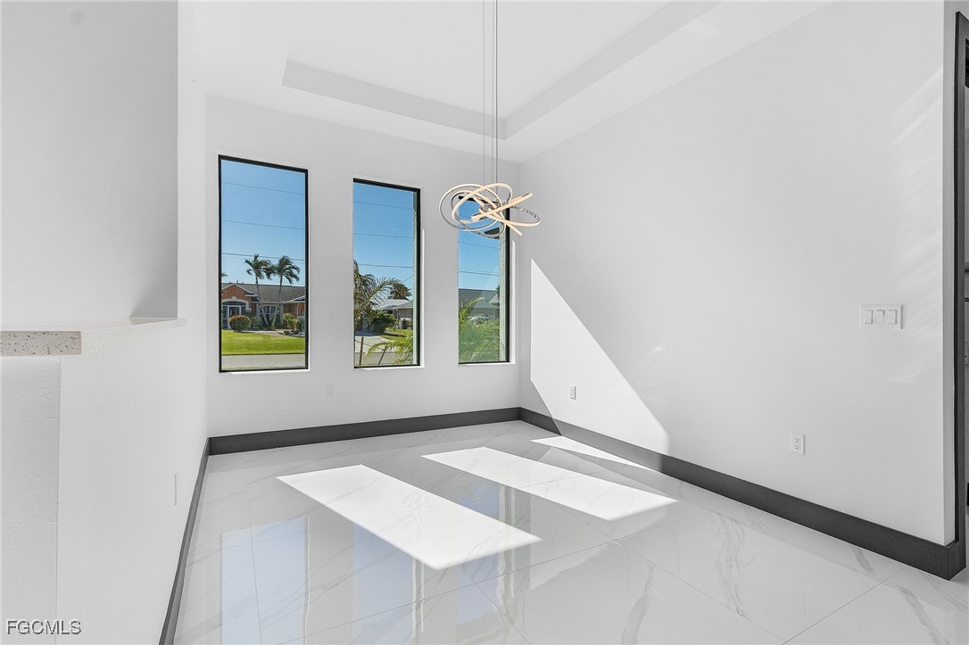 2123 SW 52nd Terrace