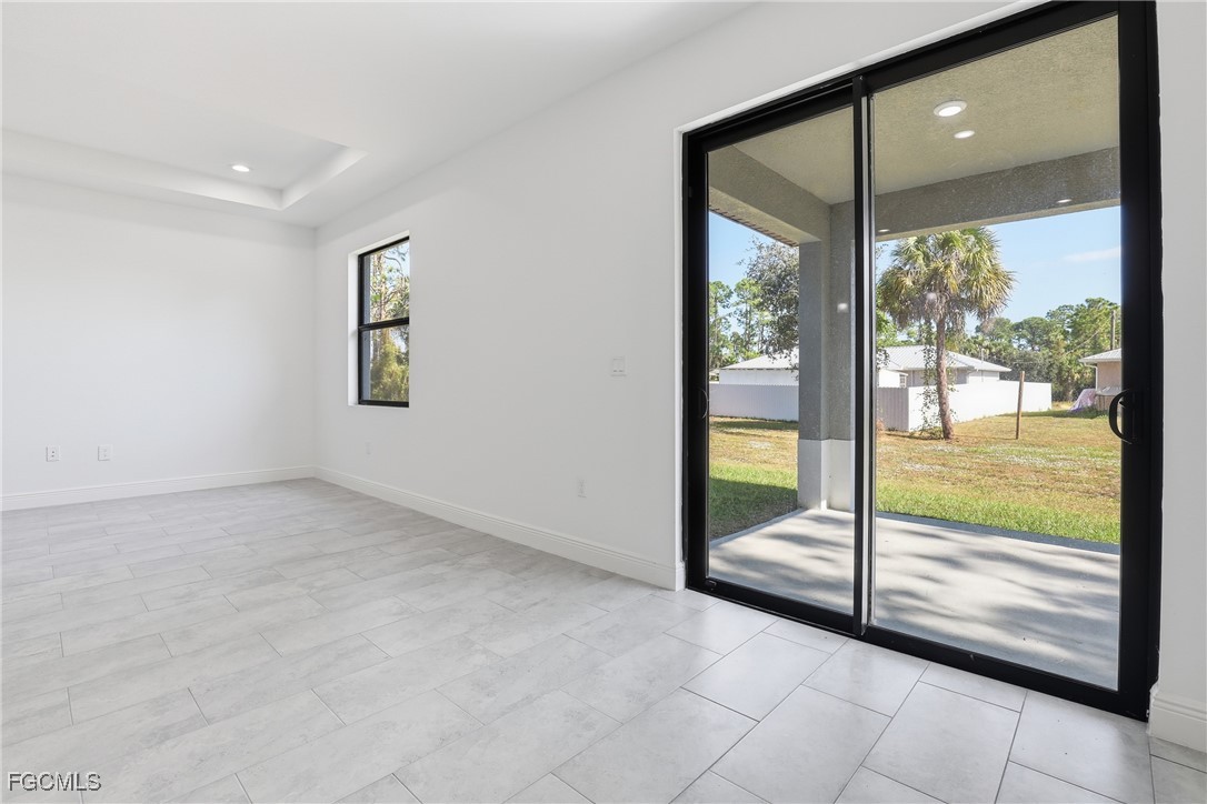 1087 Rugby Lane