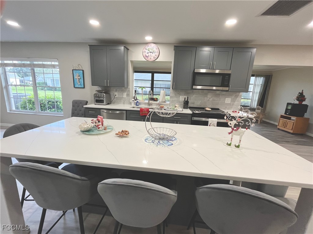 1254 Hazeltine Drive
