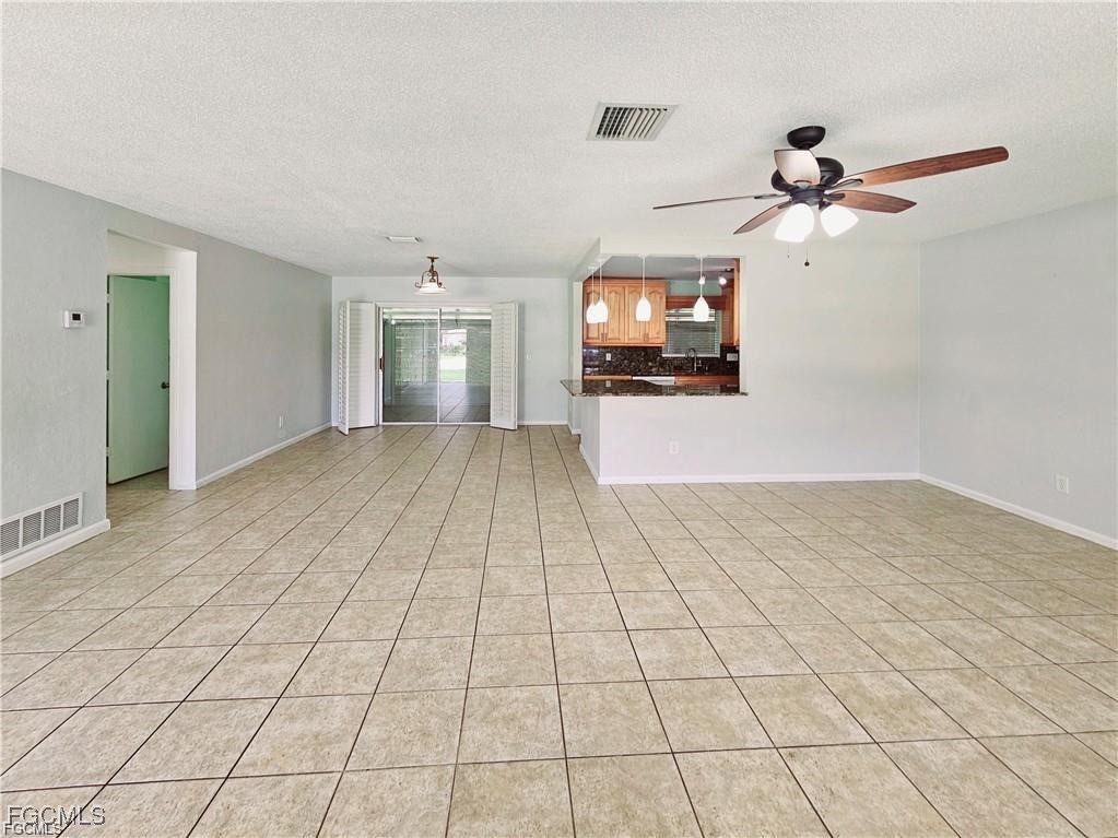211 S Lake Drive