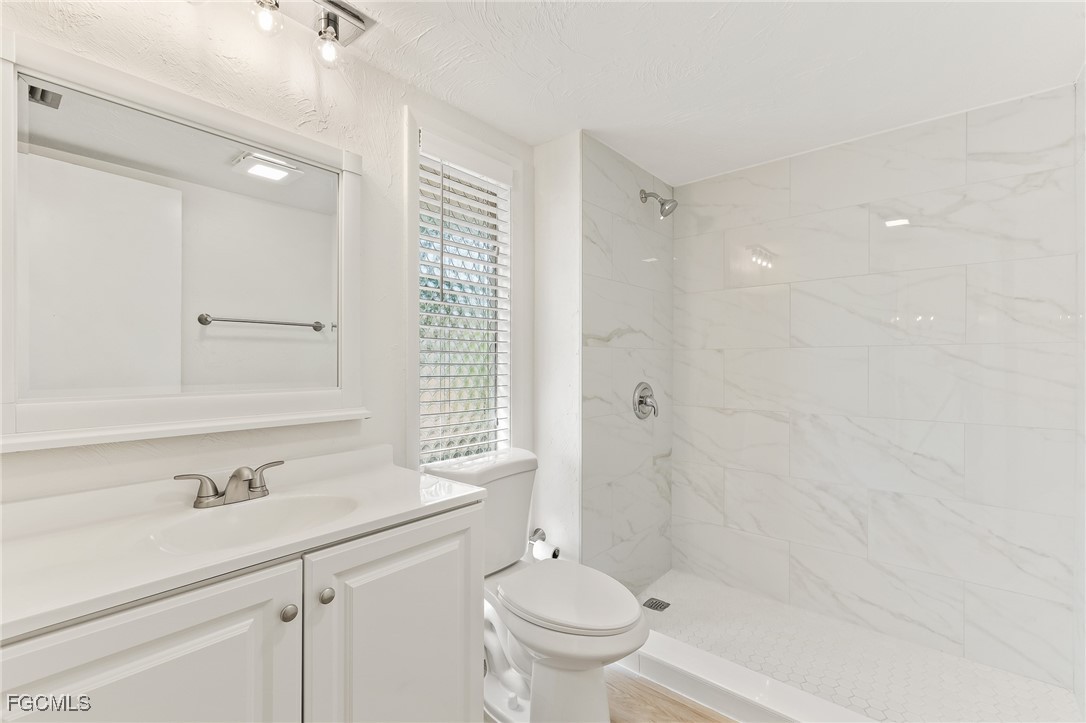 4277  Island Circle, Apt 1