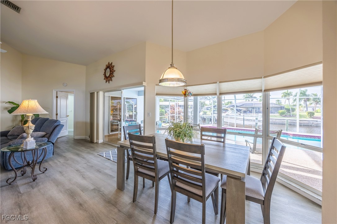 3316 SE 19th Place