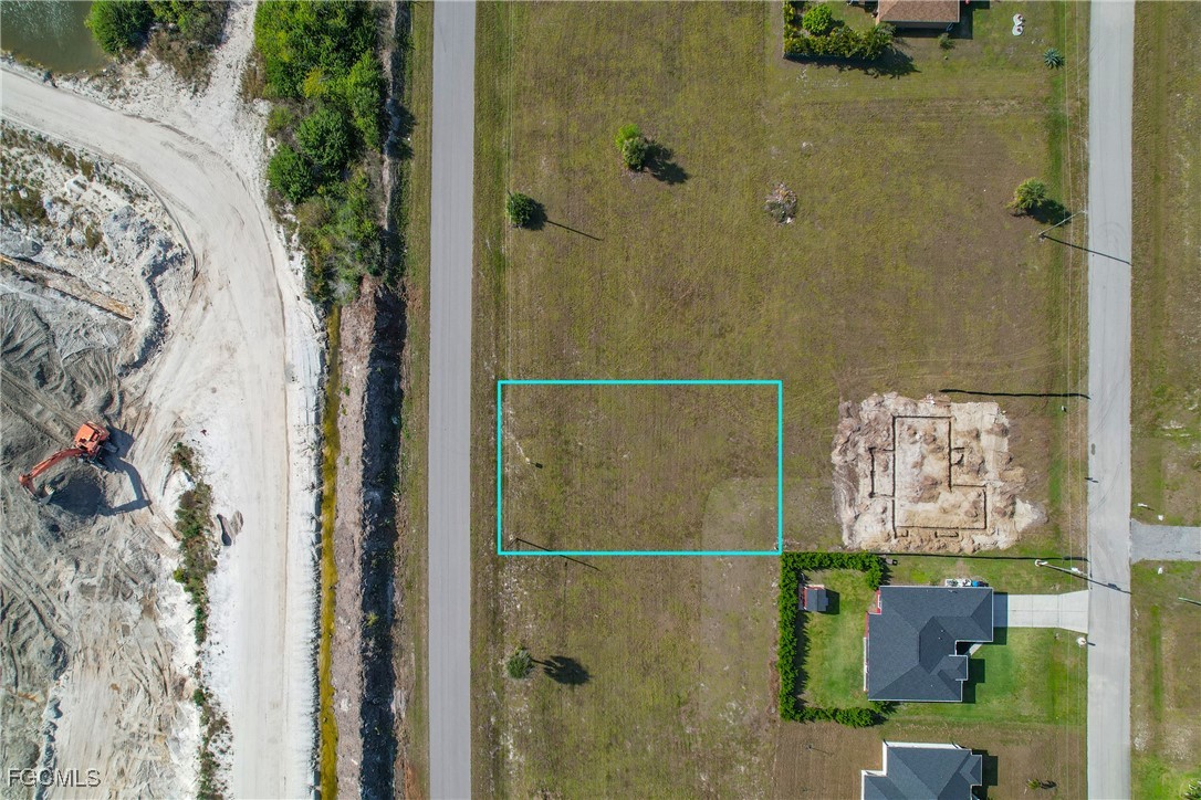 3905 Caloosa Parkway