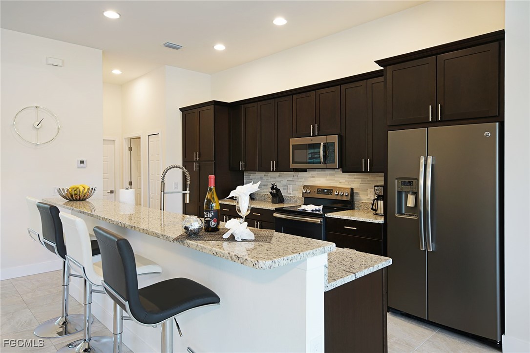 2913 SW 11th Place