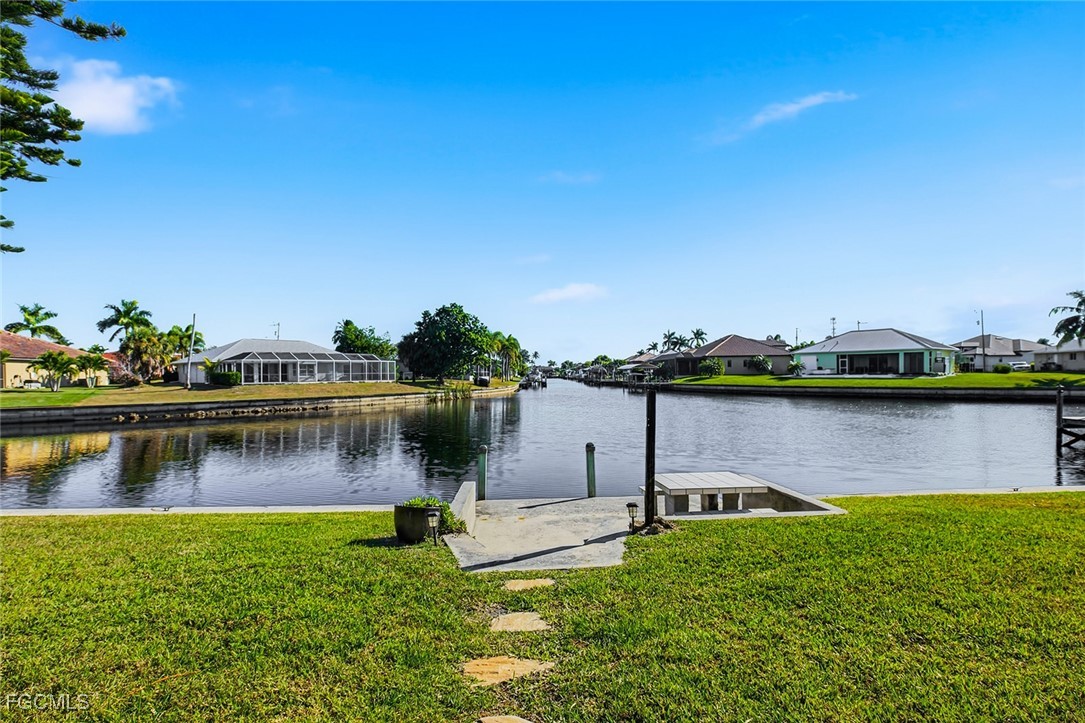 4407 SW 18th Place