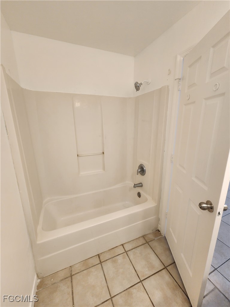 1248 Columbus Boulevard, Apt A