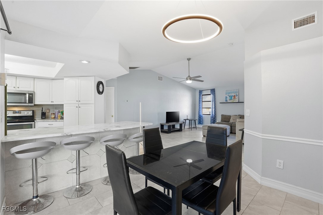 3623 SW 6th Place