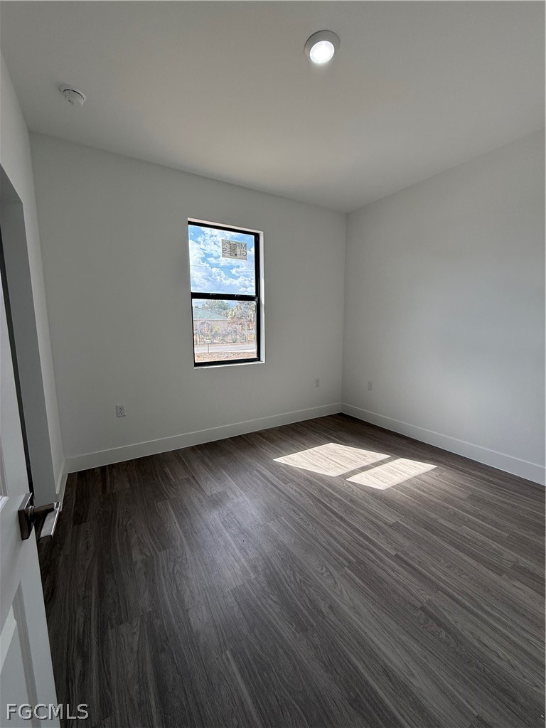 1048 Jay Court