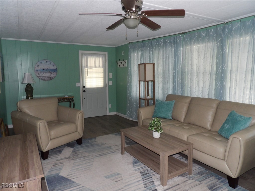 413 Timber Lane