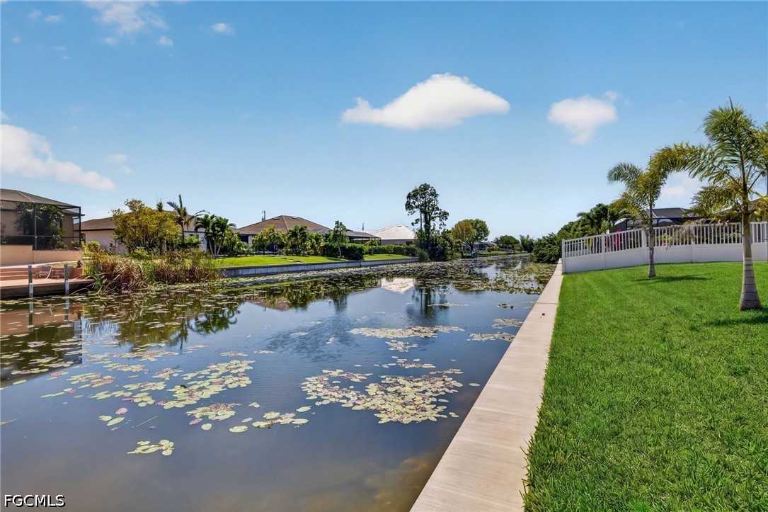 906 SW 12th Terrace