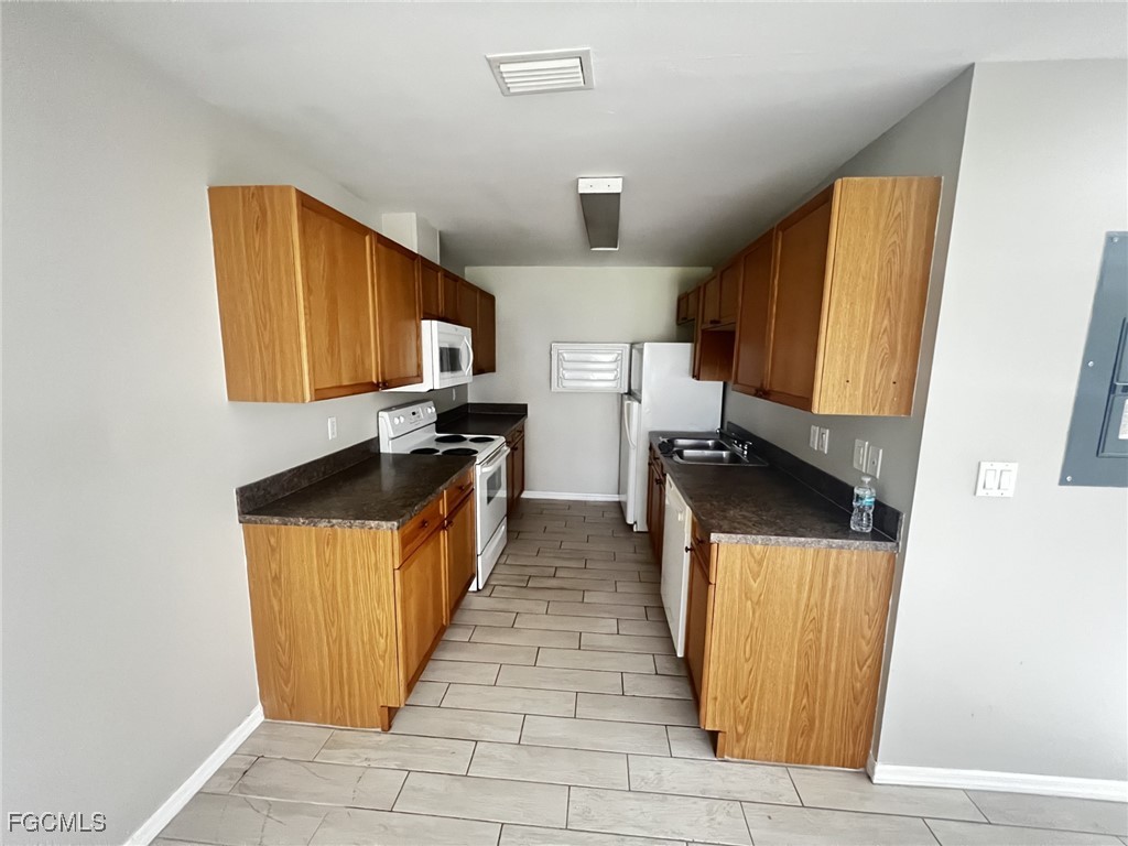 1019 SE 11th Street, Apt 2