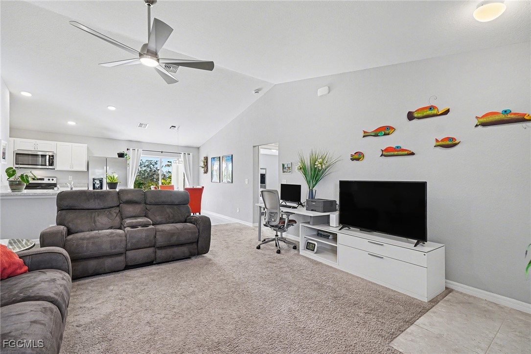 2725 NW 19th Place