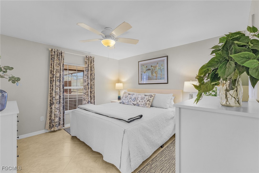 2525 NW 19th Place