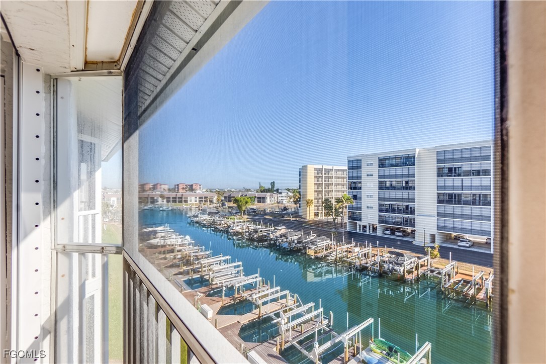 4531 Bay Beach Lane, Apt 337