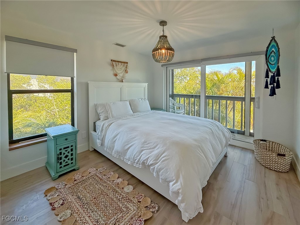 4490  Harbor Bend Drive