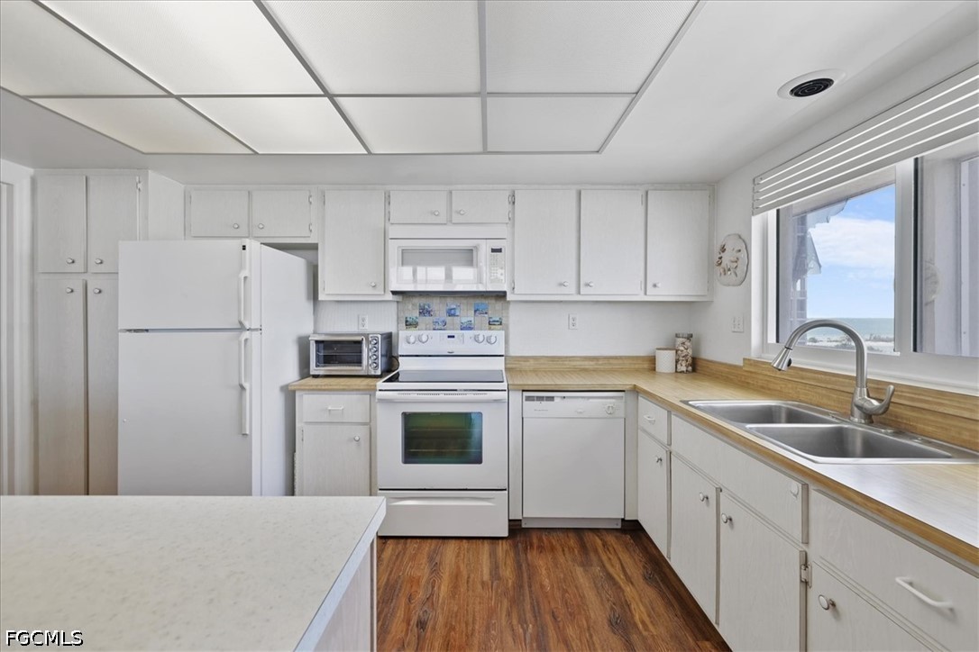 7148 Estero Boulevard, Apt 423