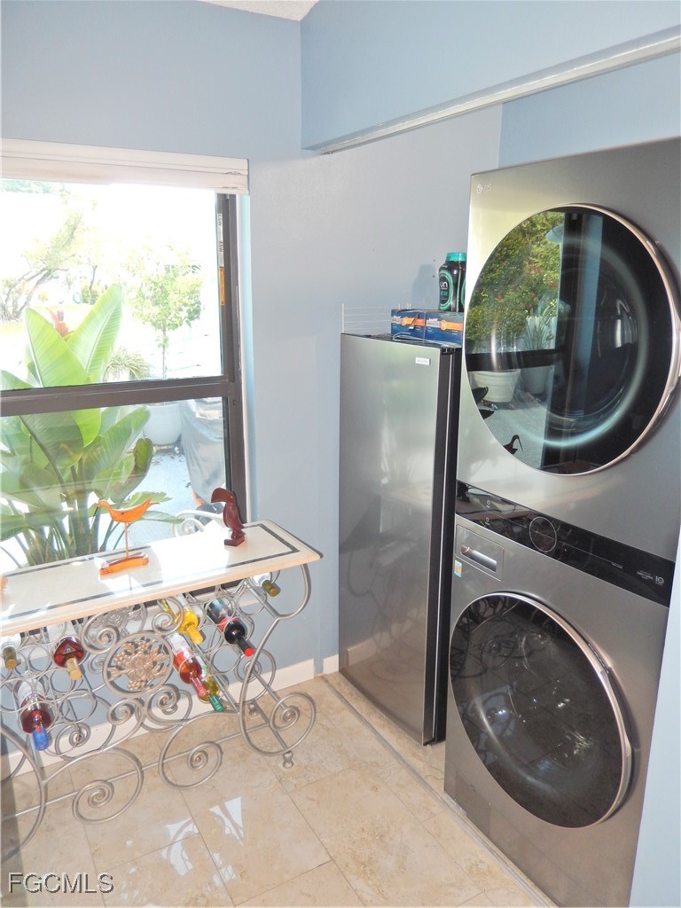9620  Villa Drive, Apt 4