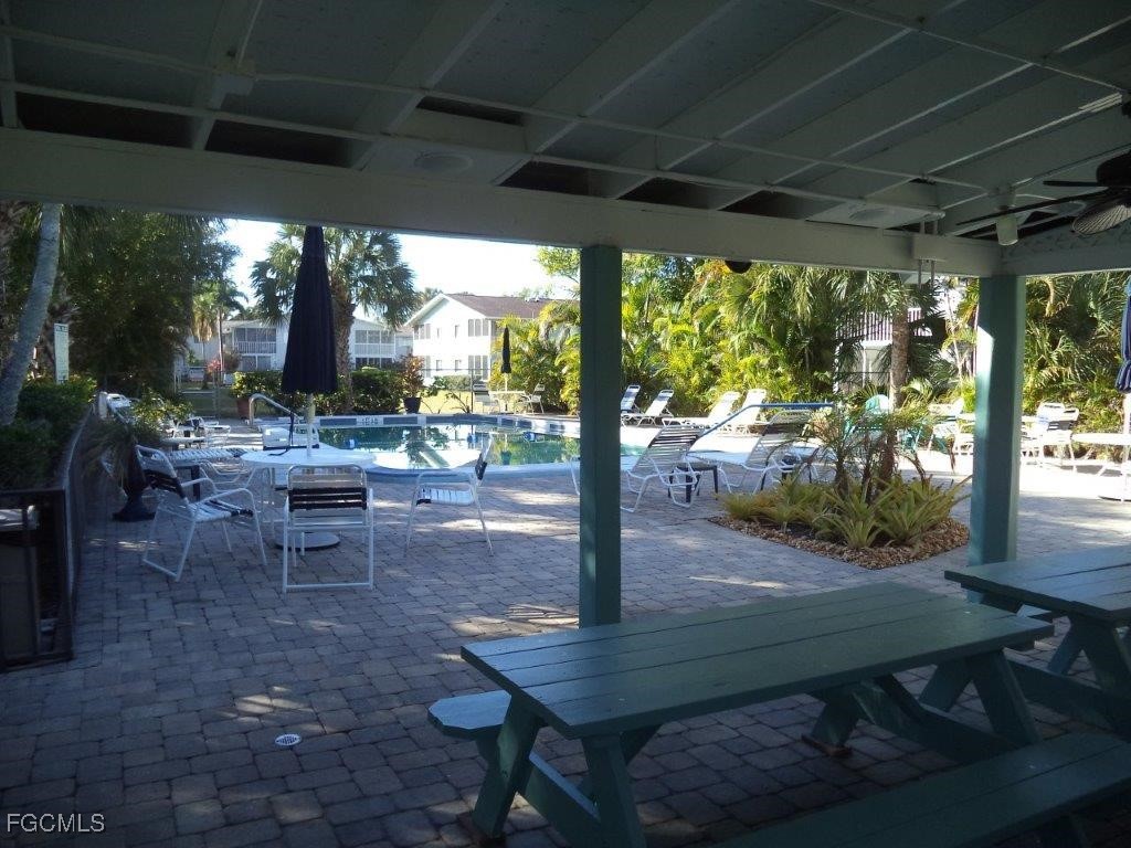 8071 Country Road, Apt 205