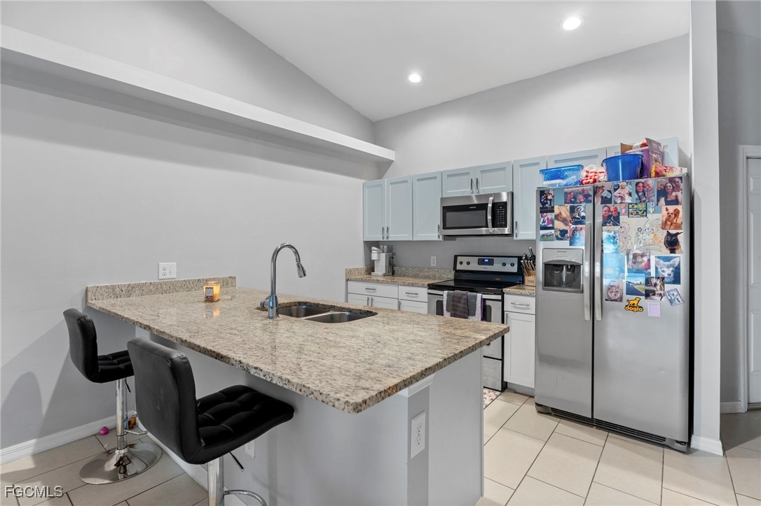 1117/ 1119  Diplomat Parkway