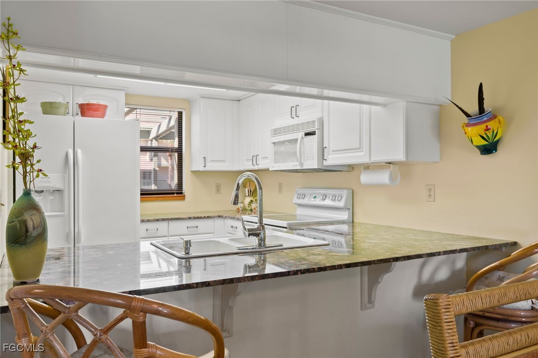 16747 Bocilla Palms Drive, Apt 15