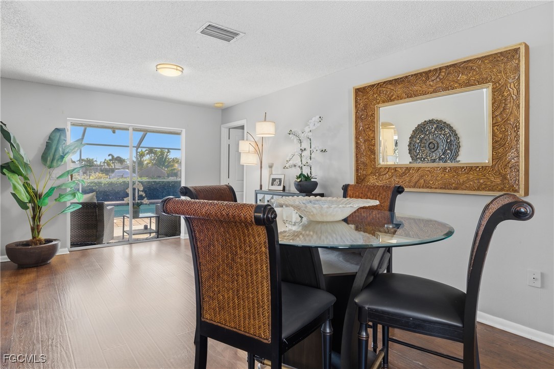 4047 Country Club Boulevard