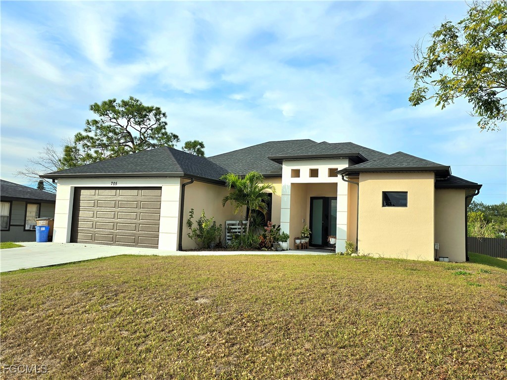 705  Harding Lane