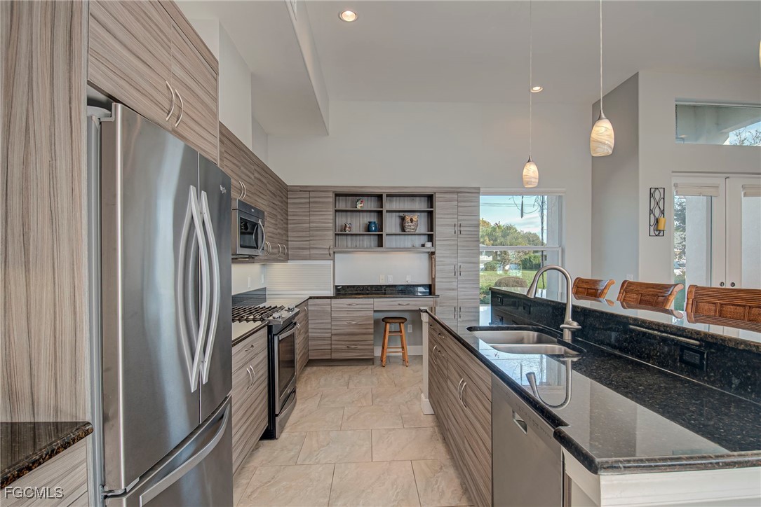 428 SW 35th Street