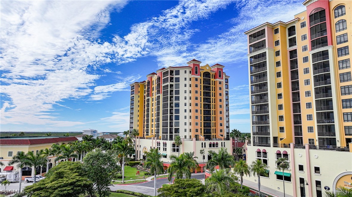 5781 Cape Harbour Drive, Apt 809
