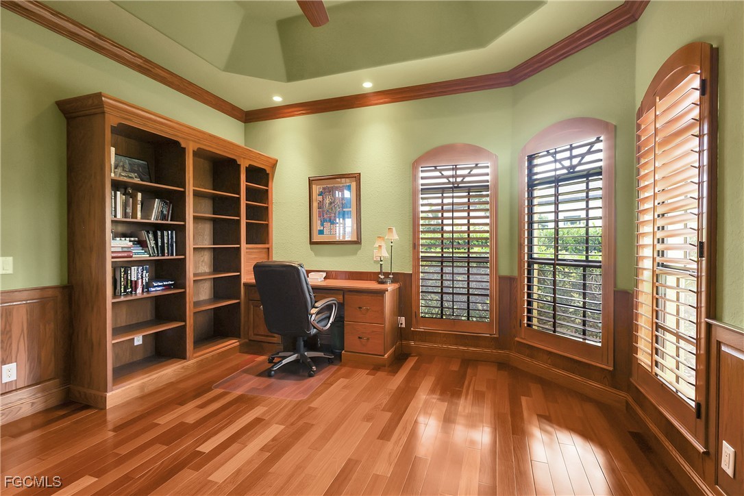 879 W Cape Estates Circle