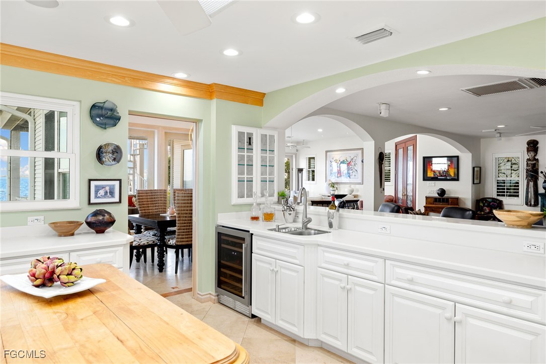 3569  San Carlos Drive