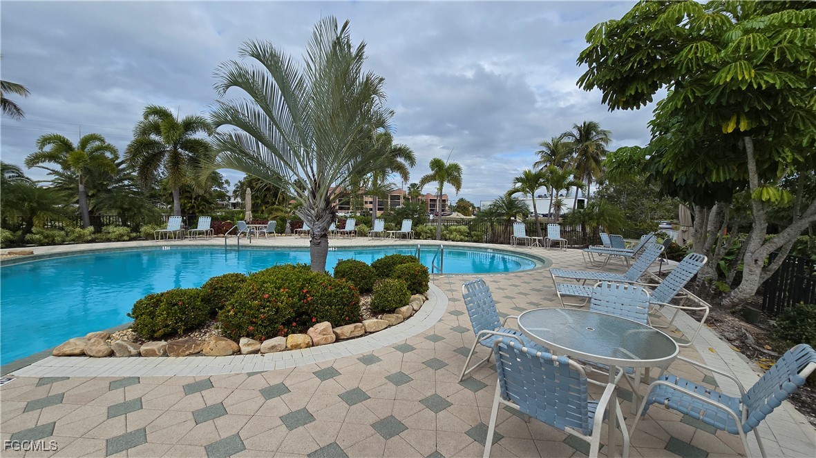 316  Islamorada Boulevard
