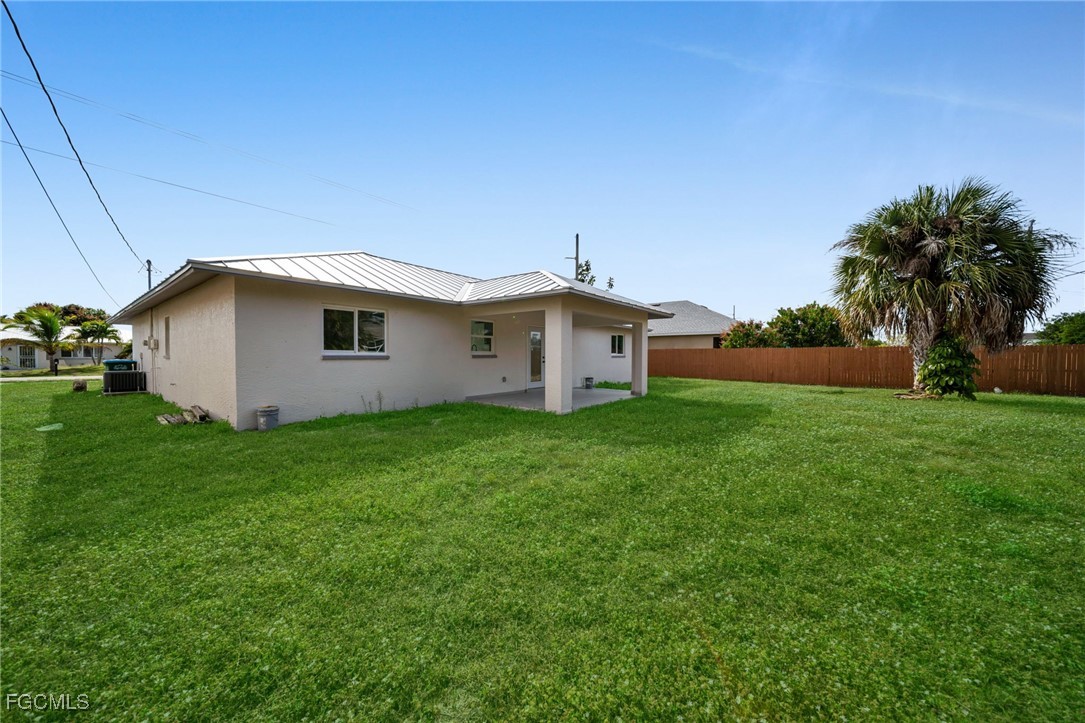309 SE 8th Street