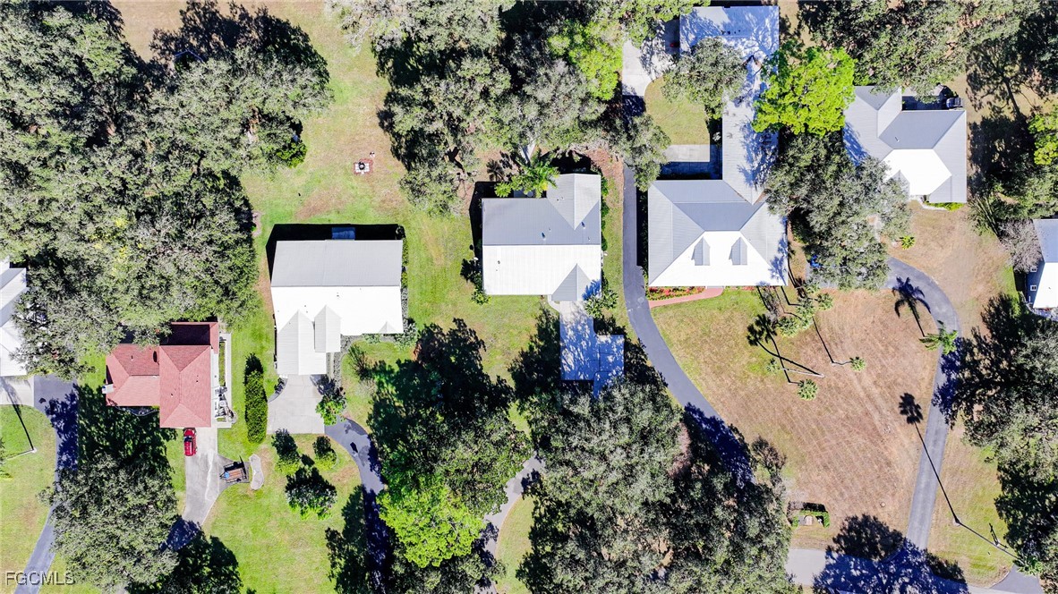 1250 Riverbend Drive