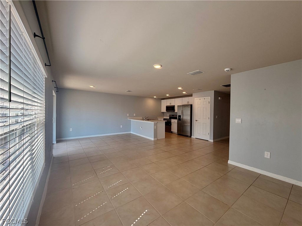 5013  Pinetree Circle