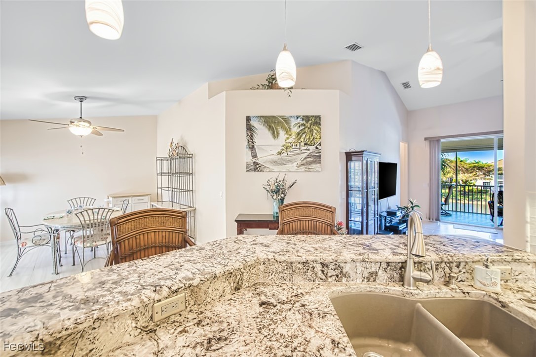 9582 Hemingway Lane, Apt 3405