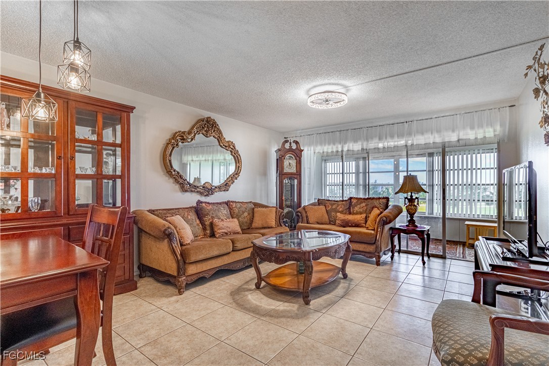 1828 Pine Valley Drive, Apt 309