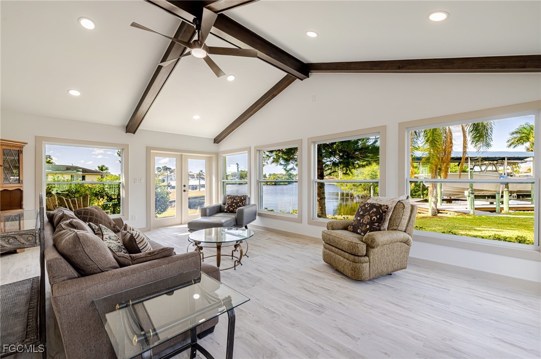 13856  Lazy Lane