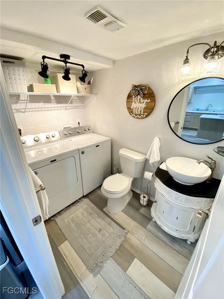 3338 Ottawa Circle, Apt 2