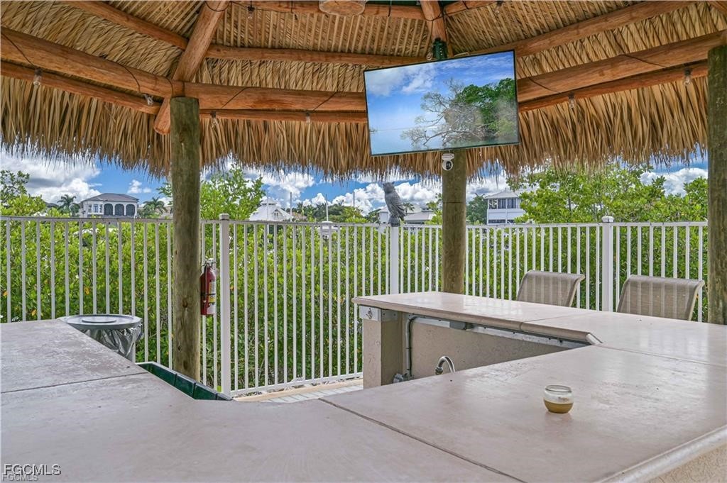 5025  Bonita Beach Road