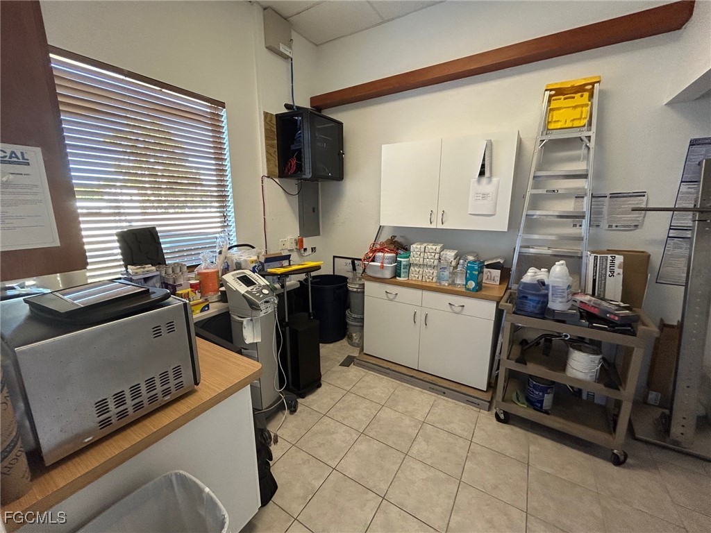 18070 S Tamiami Trail, Apt 115