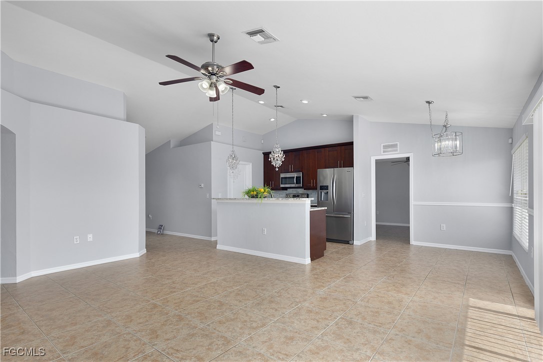 821  Casino Avenue