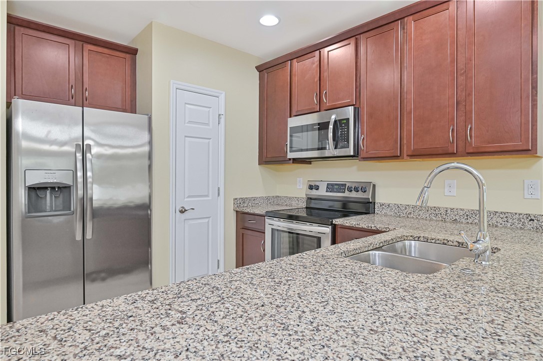 3739 Crofton Court