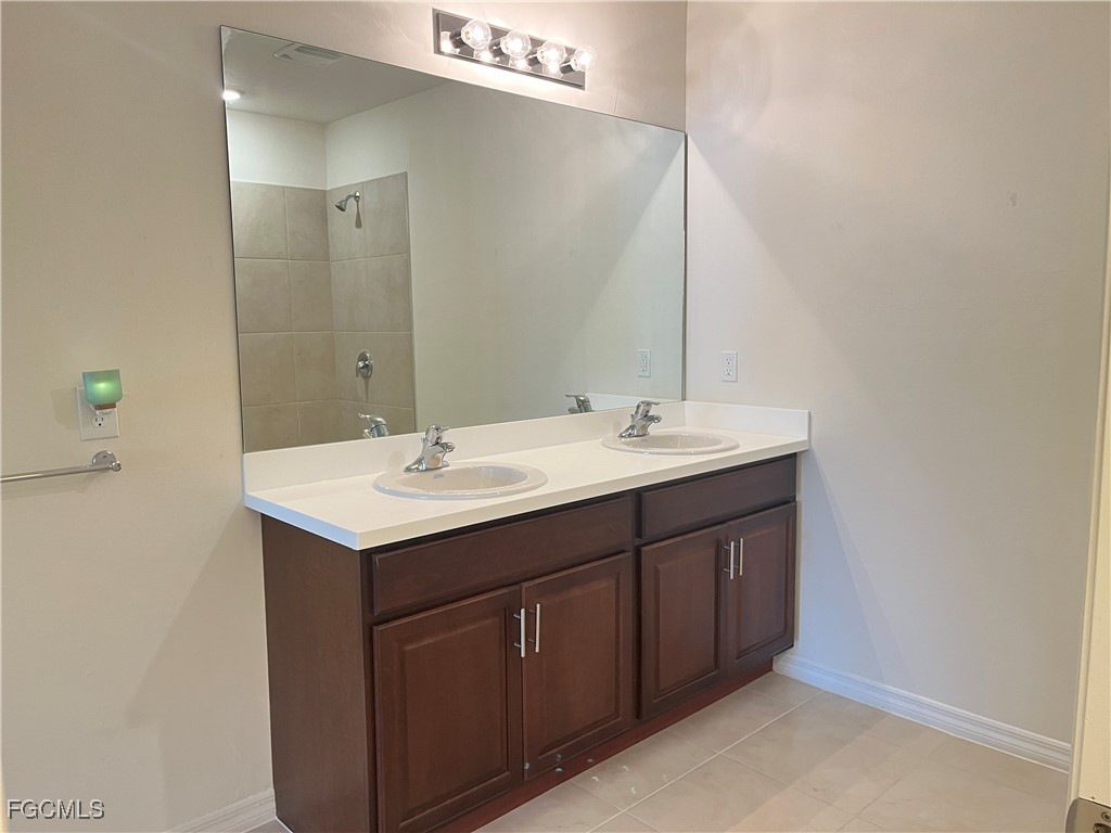 2201 NW 24th Terrace