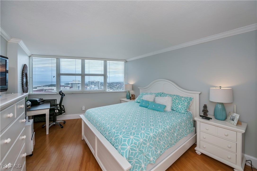 58 N Collier Boulevard, Apt 2010